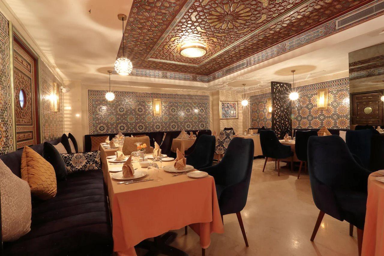 安法宫酒店 卡萨布兰卡 外观 照片 The interior of a restaurant in Cairo, Egypt